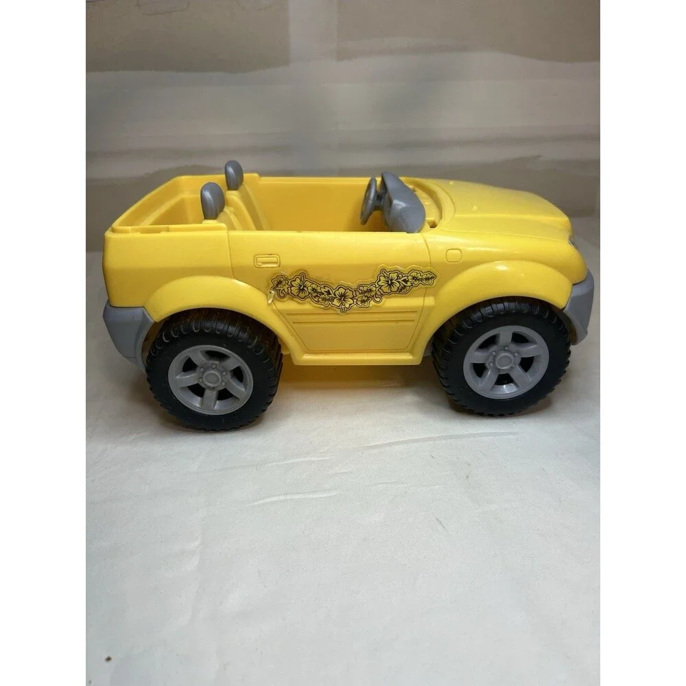 Mattel - Barbie ~ Cali Girl Yellow Jeep 4x4 Car - 2003 SHIPS FREE